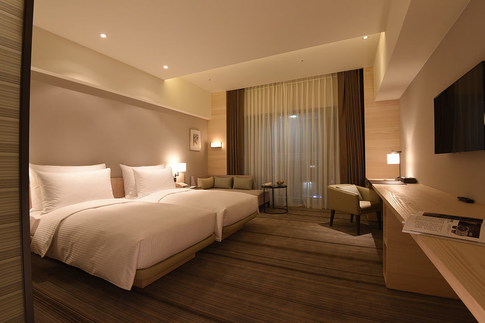 Hotel Cozzi Ximen Tainan Exteriör bild